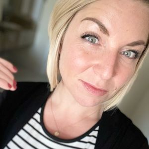 Meet your Posher, Krystal